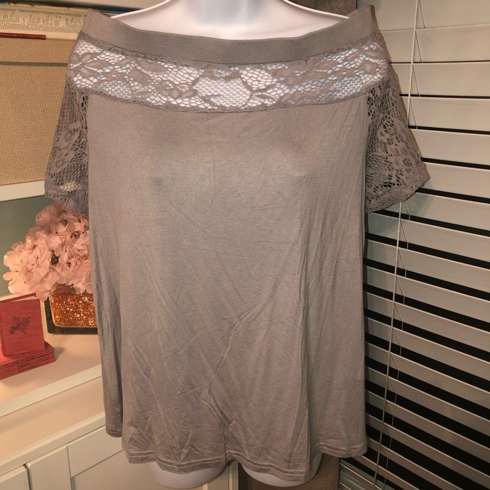 Lightweight off the shoulder top